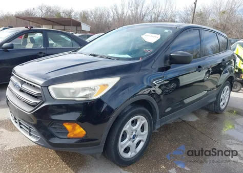 2017 Ford Escape S z USA, uszkodzony, nr VIN 1FMCU0F78HUD29633